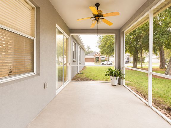 5th image of 874 Lewis Pl