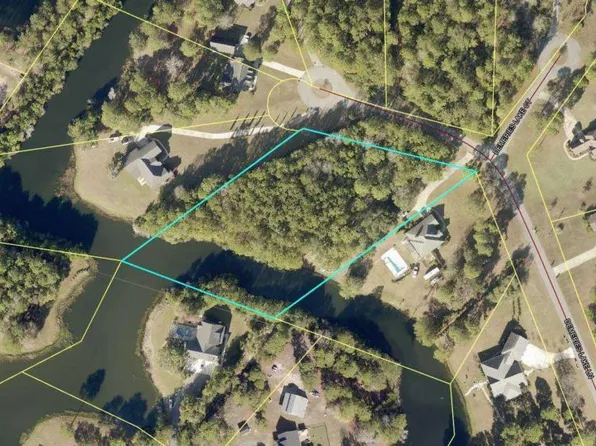 187 Demeries Lake Ln, Richmond Hill, GA 31324