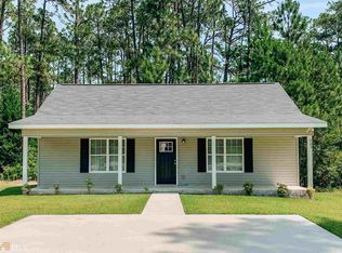 207 Ridgewood Dr, Statesboro, GA 30458