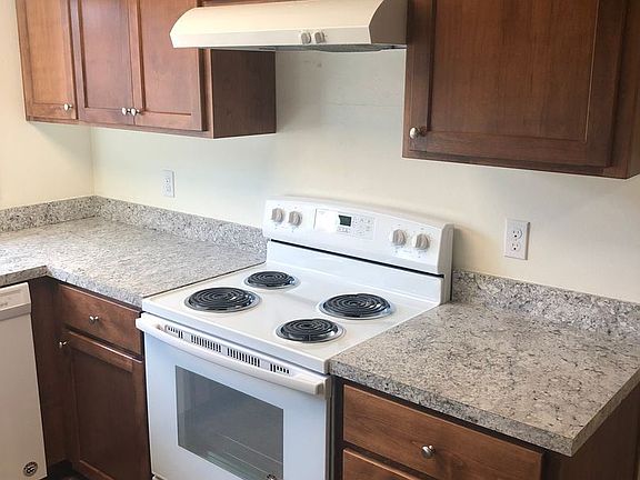 4th image of 3303 Alberta Ave NE #3671966