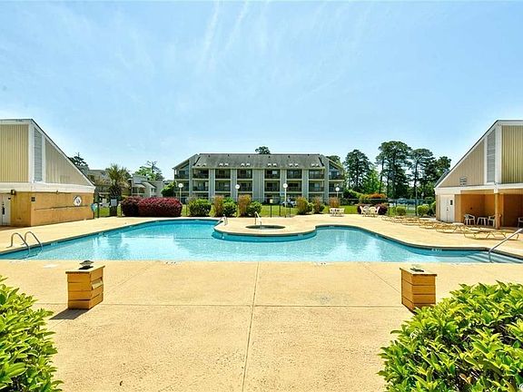 5th image of 1025 Plantation Dr. #261526