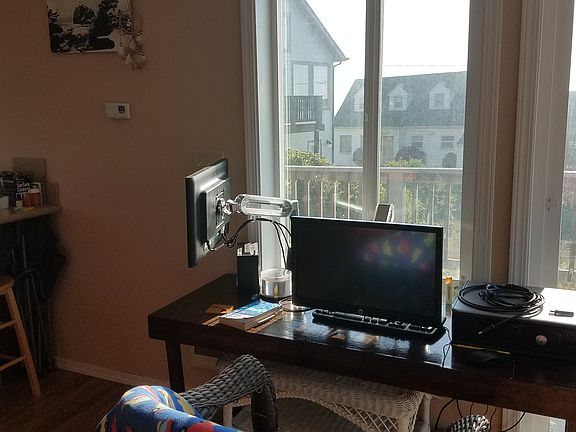 5th image of 3555 SW Coast Ave