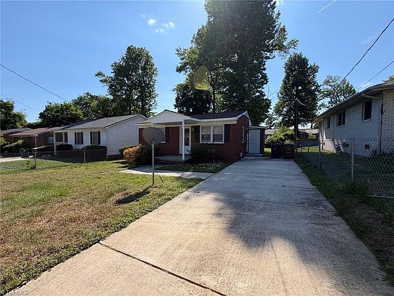 4th image of 1706 Alice Ave