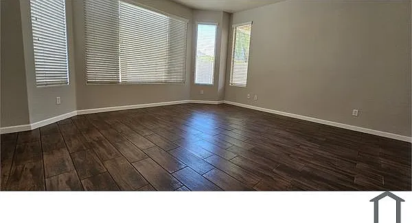 10886 W Locust Ln — Photo 24
