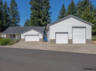 209 Ironwood Ct, Lyons, OR 97358
