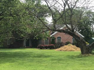 6290 Clearview Rd, Dover, PA 17315