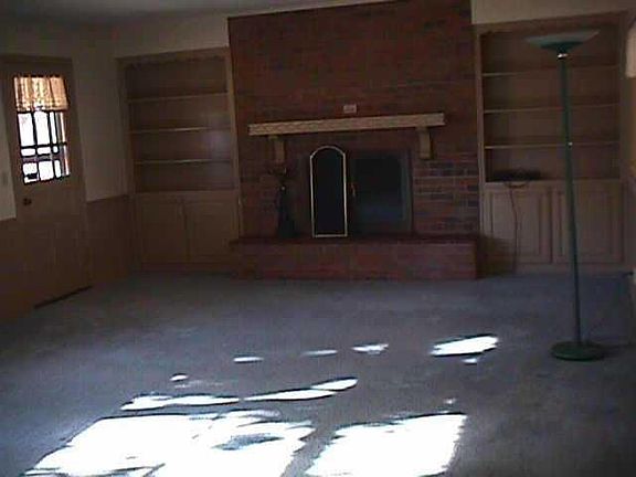 2nd image of 1601 Kavel St