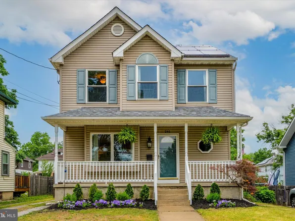 241 Woodlawn Ter, Collingswood, NJ 08108