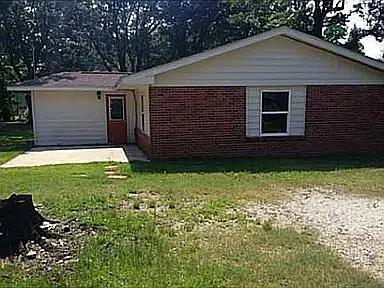 Building Photo - 4124 Tugas St