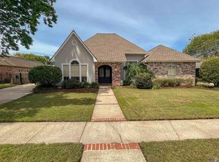 933 Sundance Dr, Baton Rouge, LA 70810