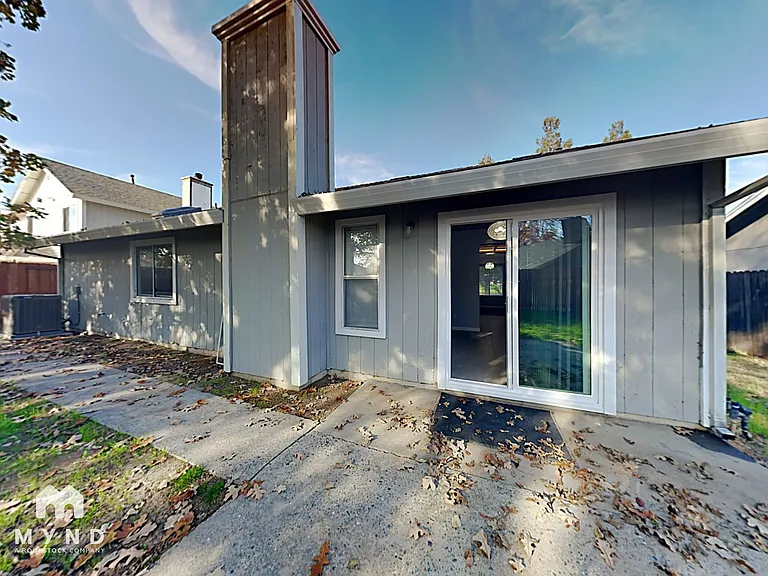 1286 Bell Ave — Photo 17
