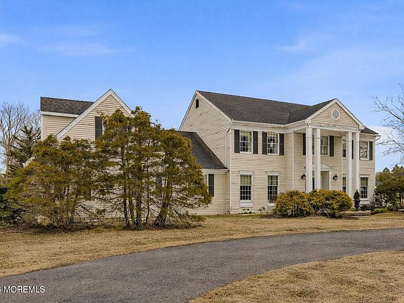 3rd image of 69 Five Points Road