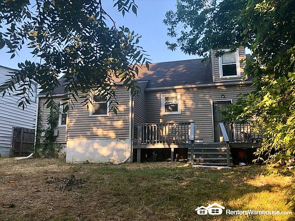 3rd image of 5032 Euclid Ave
