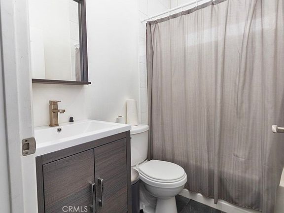 4th image of 14646 Covello St #1