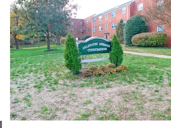 5318 8th Rd S APT 5, Arlington, VA 22204