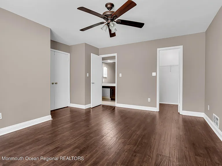 131 Wellington Ct #4-1 — Photo 19