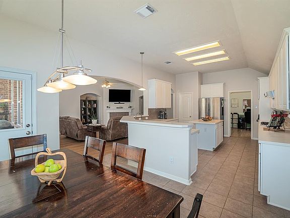 Kitchen and Breakfast are open to Family room.