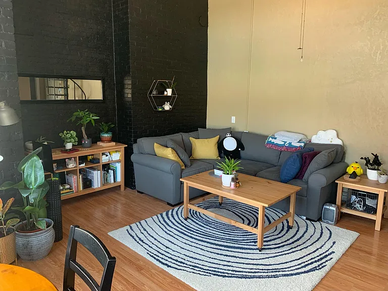 44 Main St #1 — Photo 8