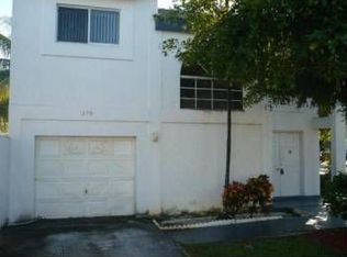 370 NE 213 St-san Simeon Homes, California Club Area, FL 33179