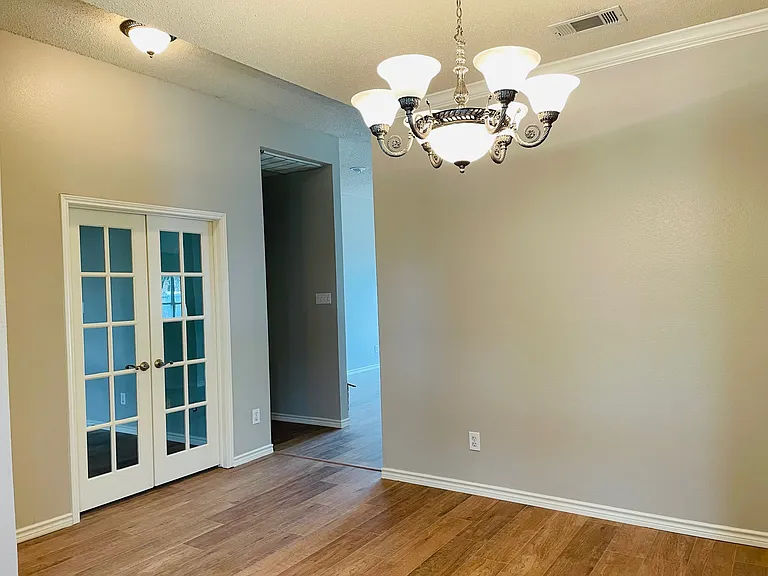 5621 Flowerwood Ln — Photo 8