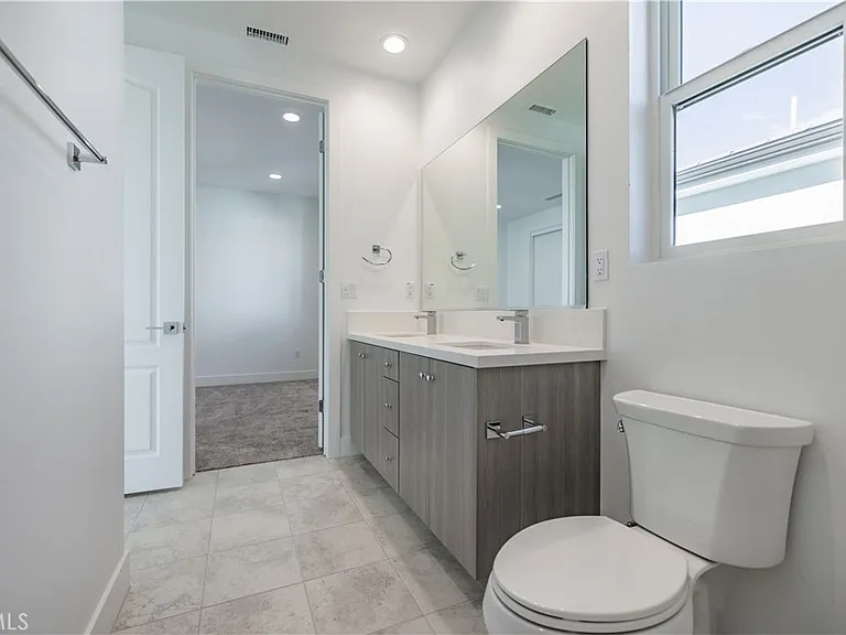 20337 W Aberdeen Ln — Photo 51