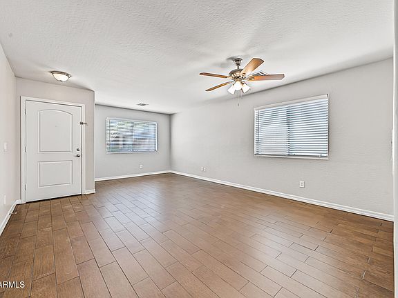 3rd image of 10238 W HESS Street