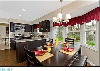 4th image of 36 Donmac Dr