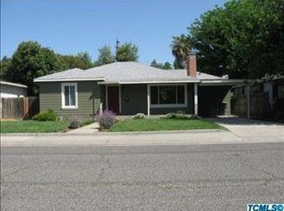 1610 W Laurel Ave, Visalia, CA 93277