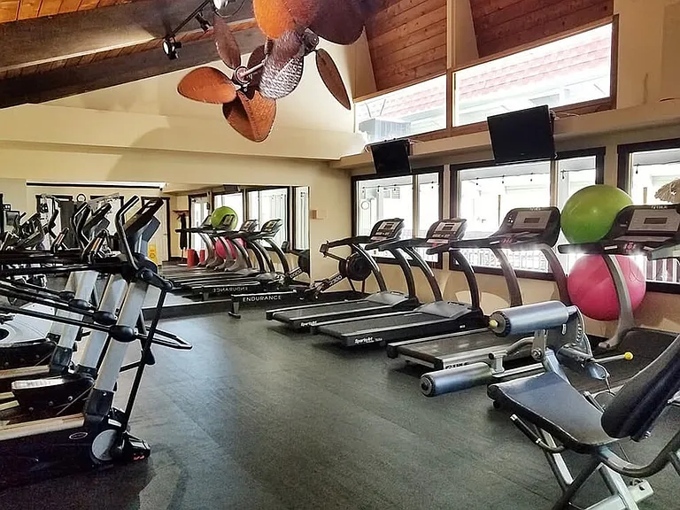 1070 Laurel Rd E #532 — Photo 9
