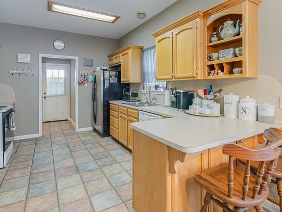 4th image of 14278 Whispering Oaks Dr