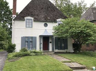 18108 Scottsdale Blvd, Shaker Heights, OH