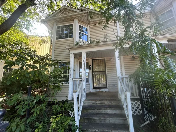 218 N Hamlin Blvd, Chicago, IL 60624
