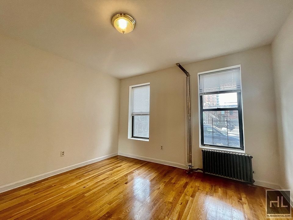 1st image of 251 8th St #A1