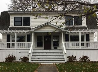 628 S 7th Ave, La Grange, IL 60525