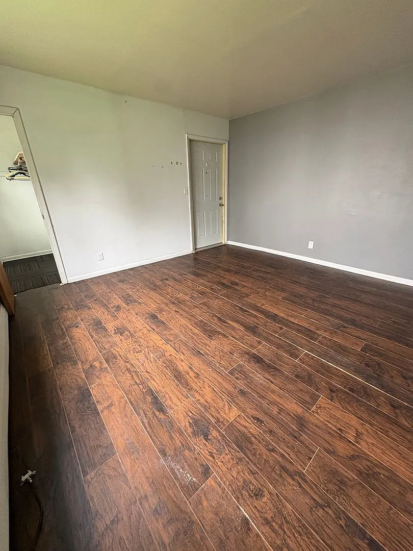 2 Bedroom Apartment in Sparta — Photo 4