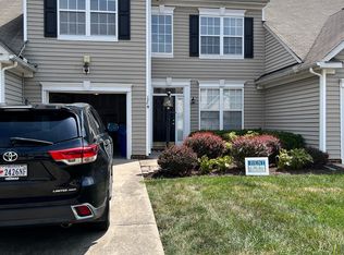 1709 Rose Mill Cir, Midlothian, VA 23112