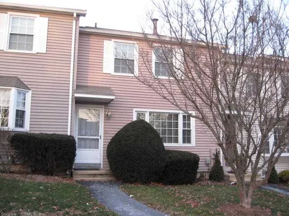 752 Long Hill Rd, Middletown, CT 06457