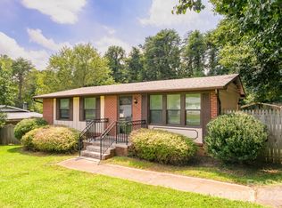 9012 McMillian Dr, Harrisburg, NC 28075