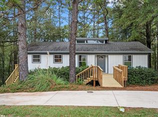 245 Ridgewood Dr, Daphne, AL 36526