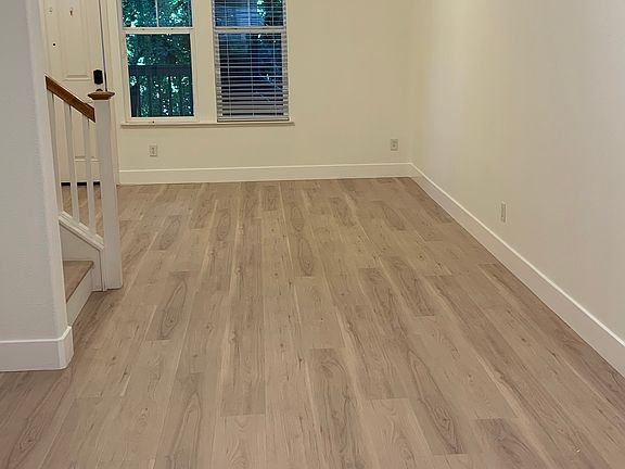 2nd image of 402 17th St