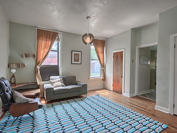 4th image of 3133 Oregon Ave