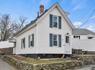 233 Woodlawn St, Clinton, MA 01510