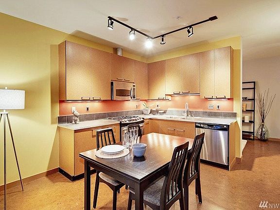 3rd image of 1414 12th Ave Unit 314