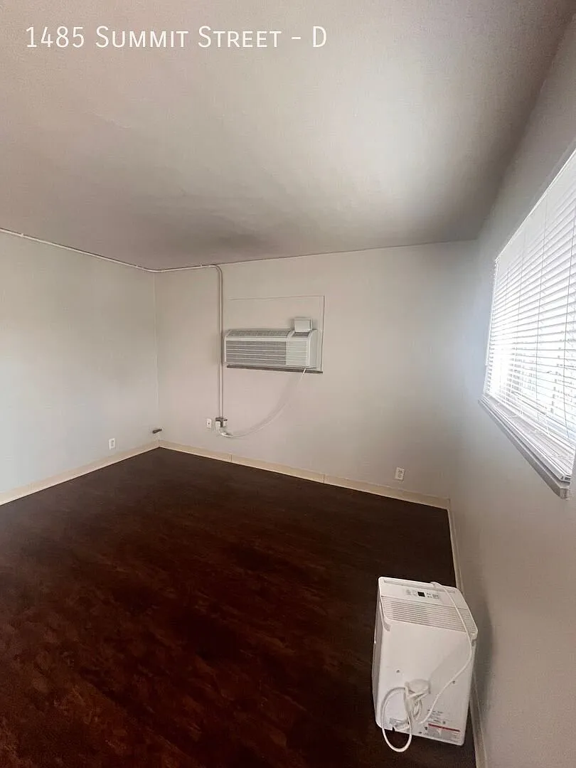 One Bed Close to OSU Campus! Fall 2027 Availability! — Photo 2