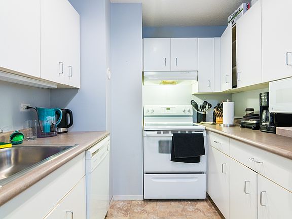 4th image of 2800 N Orchard St APT 501
