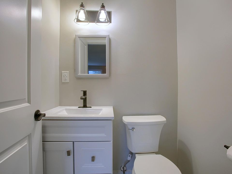 1st image of 347 N Eton St