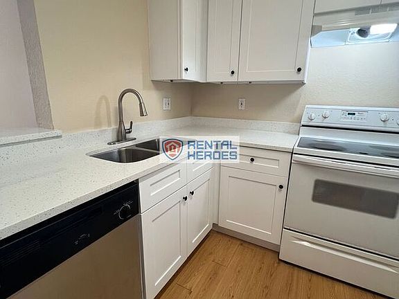 5th image of 2648 Robert Trent Jones Dr APT 232-2
