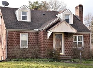 2020 40th St NE, Canton, OH 44705