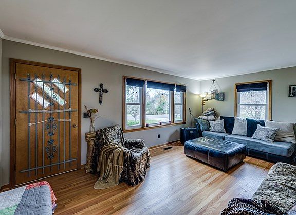 3rd image of 4297 Gainesboro Grade