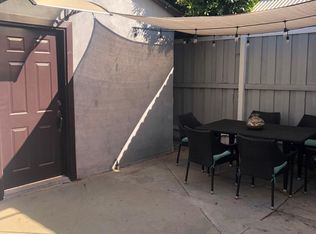 5744 Newcastle Ave, Encino, CA 91316